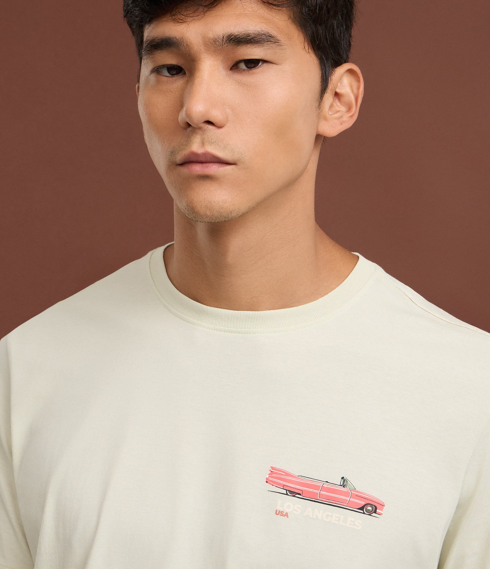 Camiseta Comfort em Algodão com Estampa de Carro e Lettering Los Angeles Verde claro 4