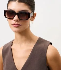 Óculos de Sol Quadrado com Lentes Degrade