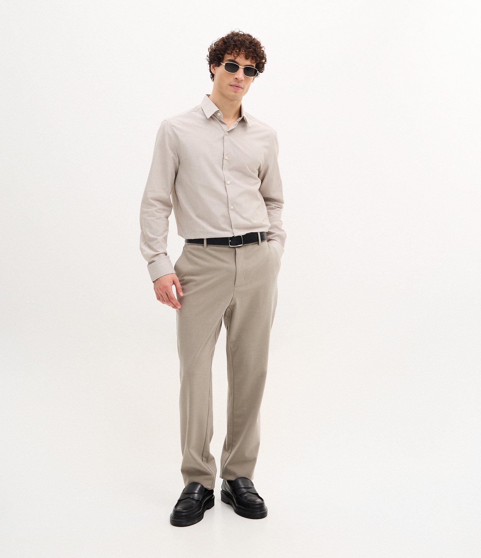 Camisa Regular Básica em Algodão com Fil a Fil Bege Claro 2