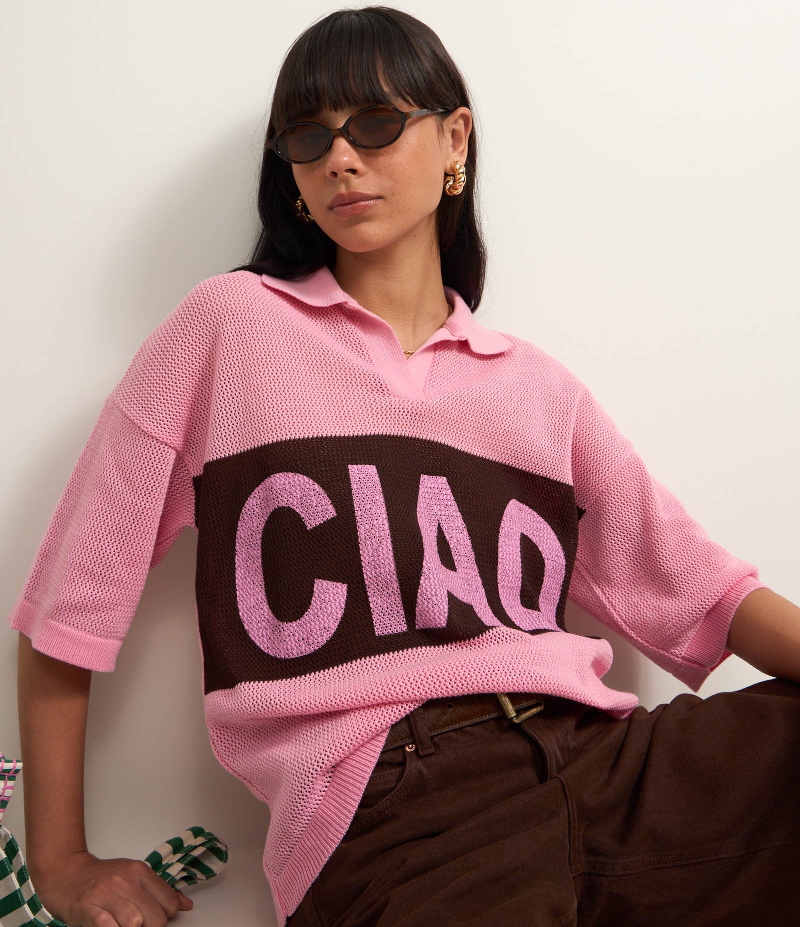 Camiseta Over em Tricô com Gola Polo e Lettering Ciao Rosa 1