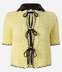 Blusa em Tricô com Gola Polo  Contraste e Amarração