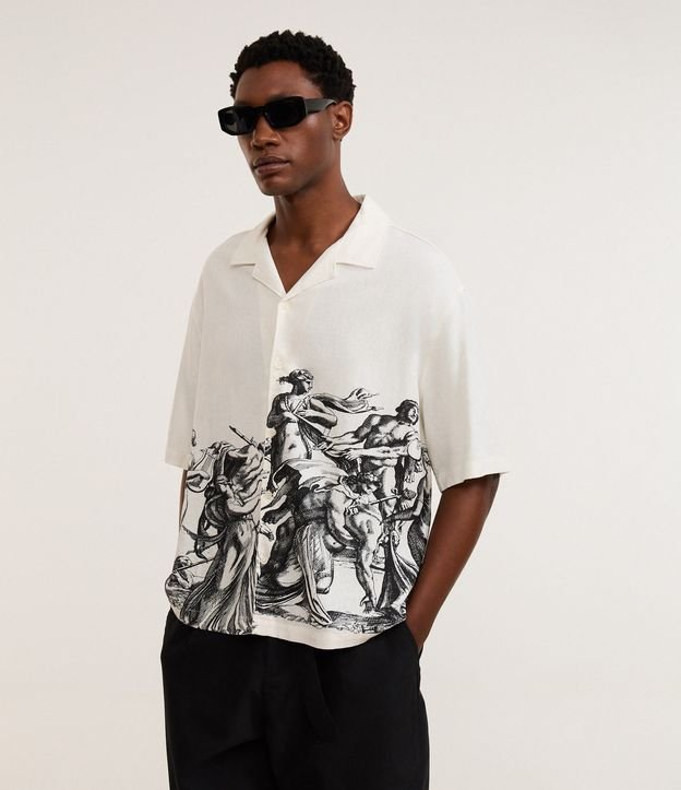 Camisa Boxy em Viscolinho com Estampa Romana