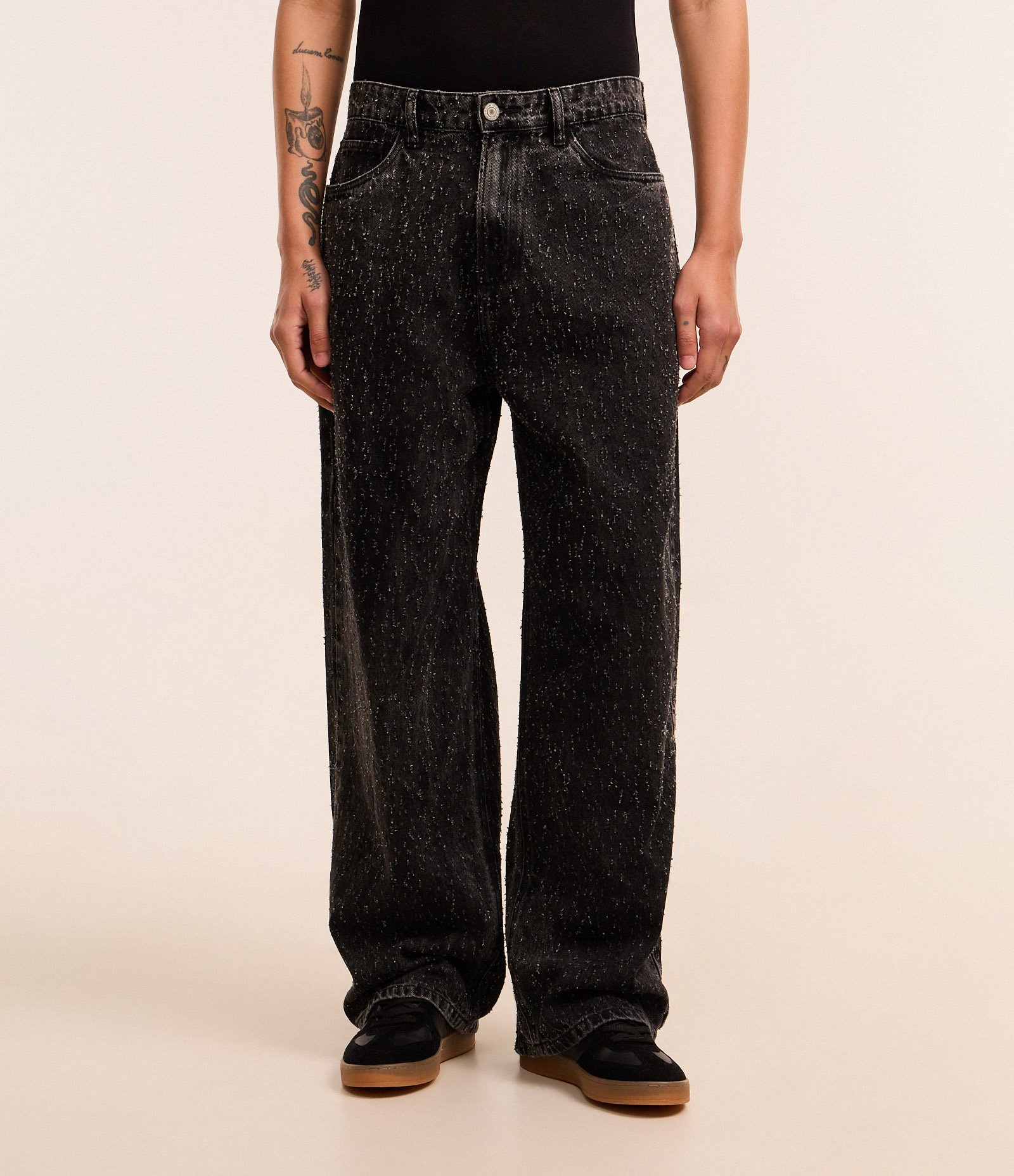 Calça Super Baggy em Jeans com Puídos Preto 2