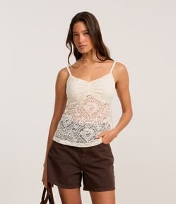 Blusa em Renda Floral com Franzido no Busto