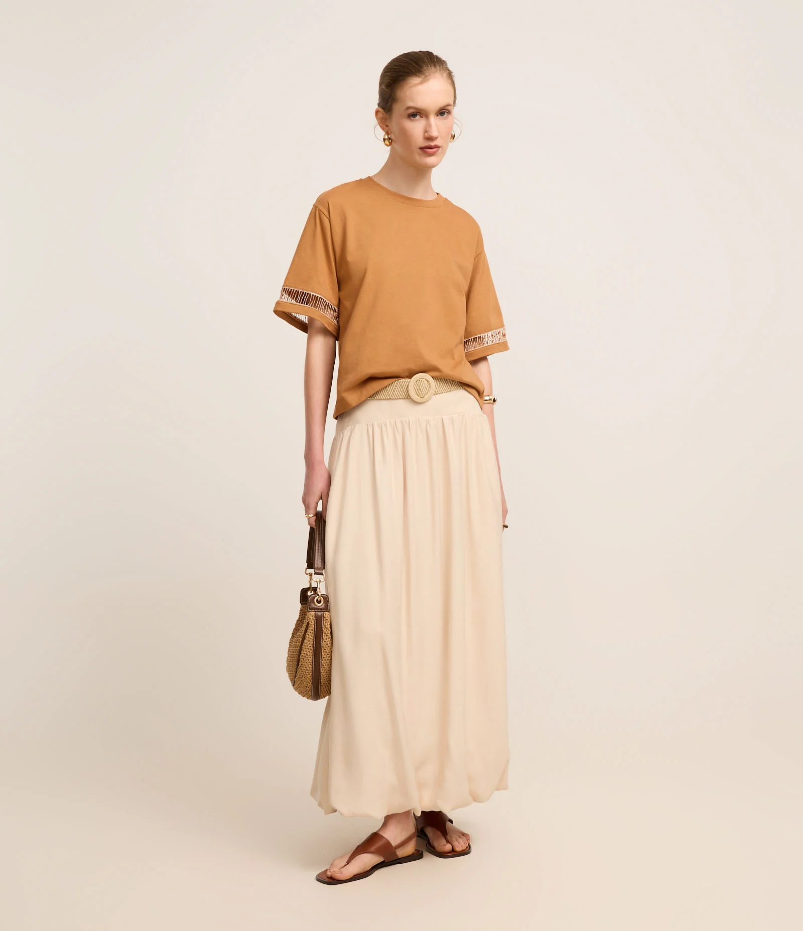 Blusa Boxy em Algodão com Entremeios na Manga Caramelo 2