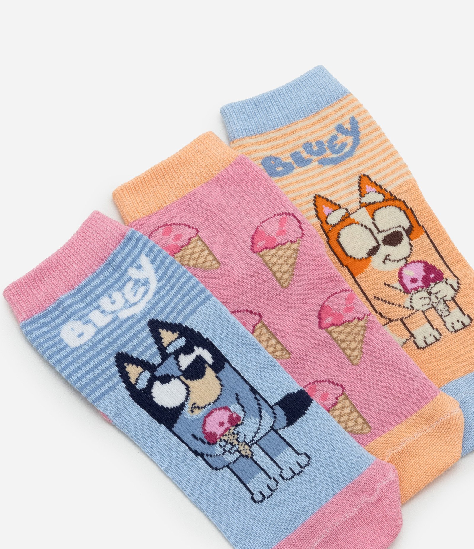 Kit 03 Meias Infantis Cano Médio com Estampa Bluey - Tam 19 a 30 Azul/Rosa/Laranja 3