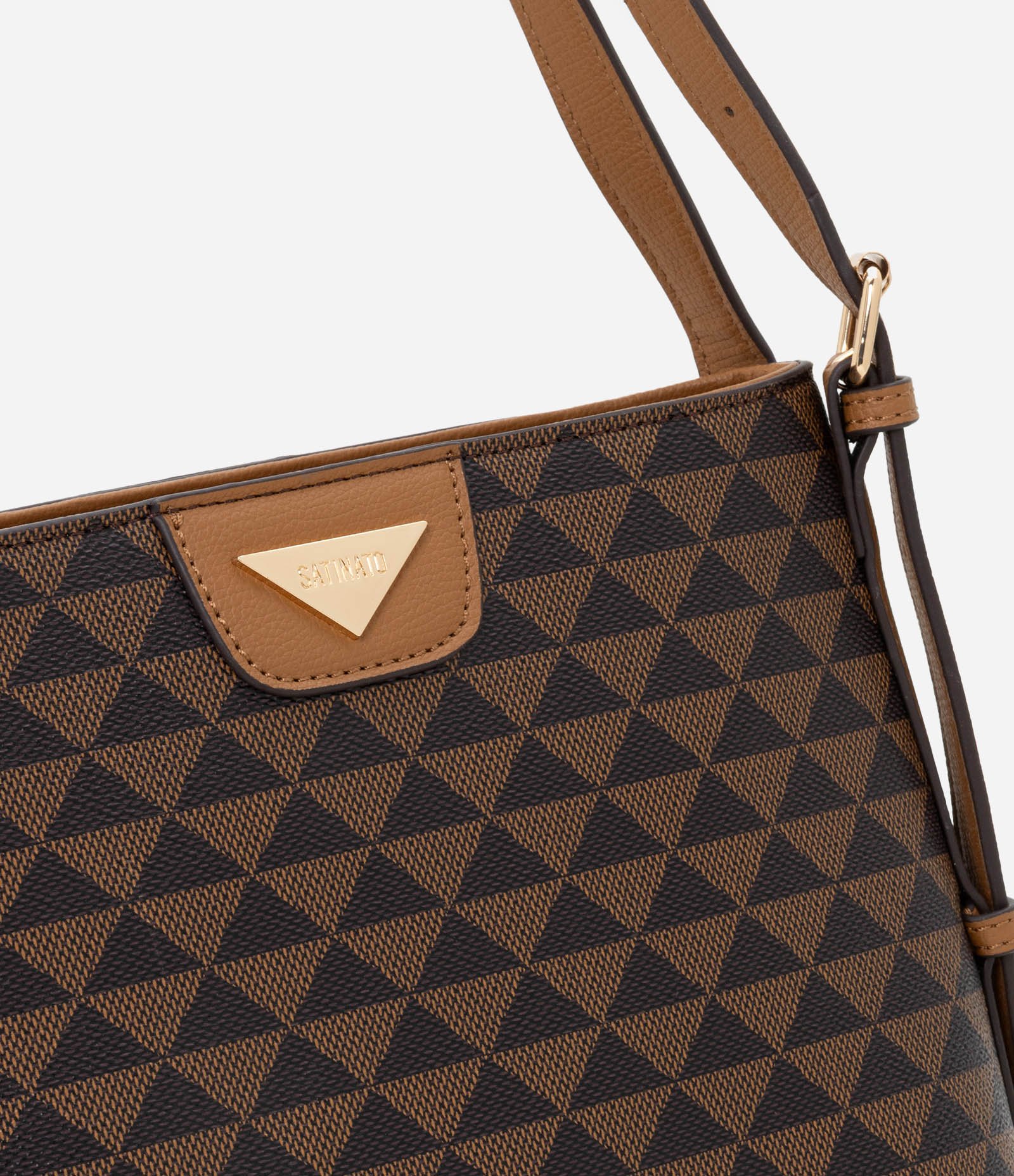 Bolsa Shoulder Média com Estampa Triangular e Alça Cintada Marrom 4