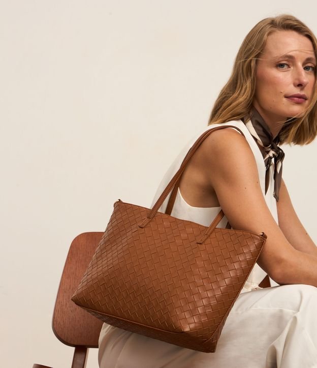 Bolsa Shopper Grande com Efeito Tressê
