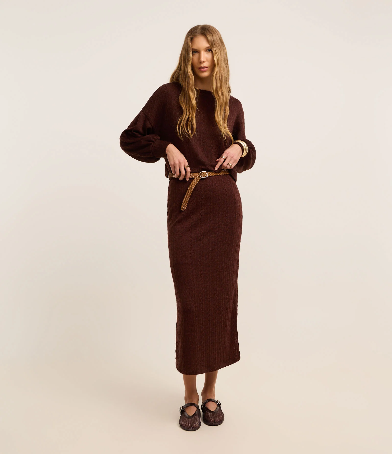 Saia Reta Longa Cintura Média em Malha Texturizada Marrom 1