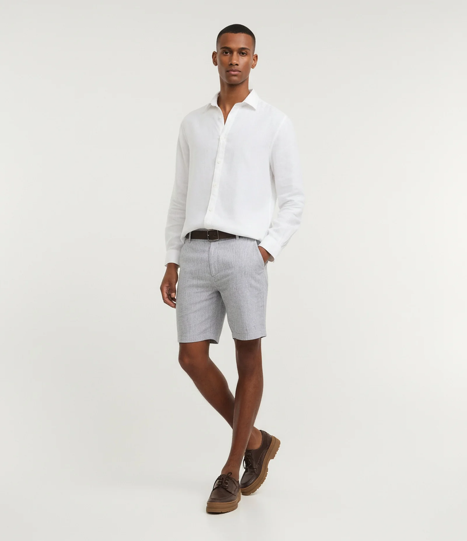 Bermuda Slim Texturizada em Linho com Algodão Cinza Médio 1