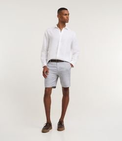 Bermuda Slim Texturizada em Linho com Algodão