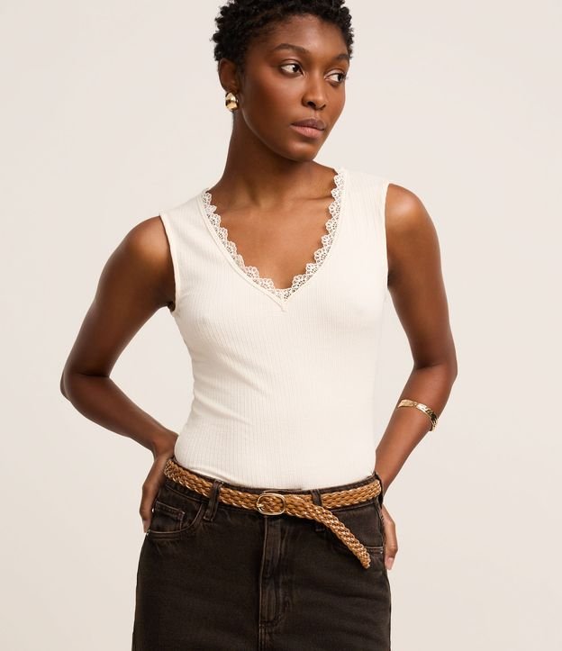 Cor: Off White | Tamanho: M