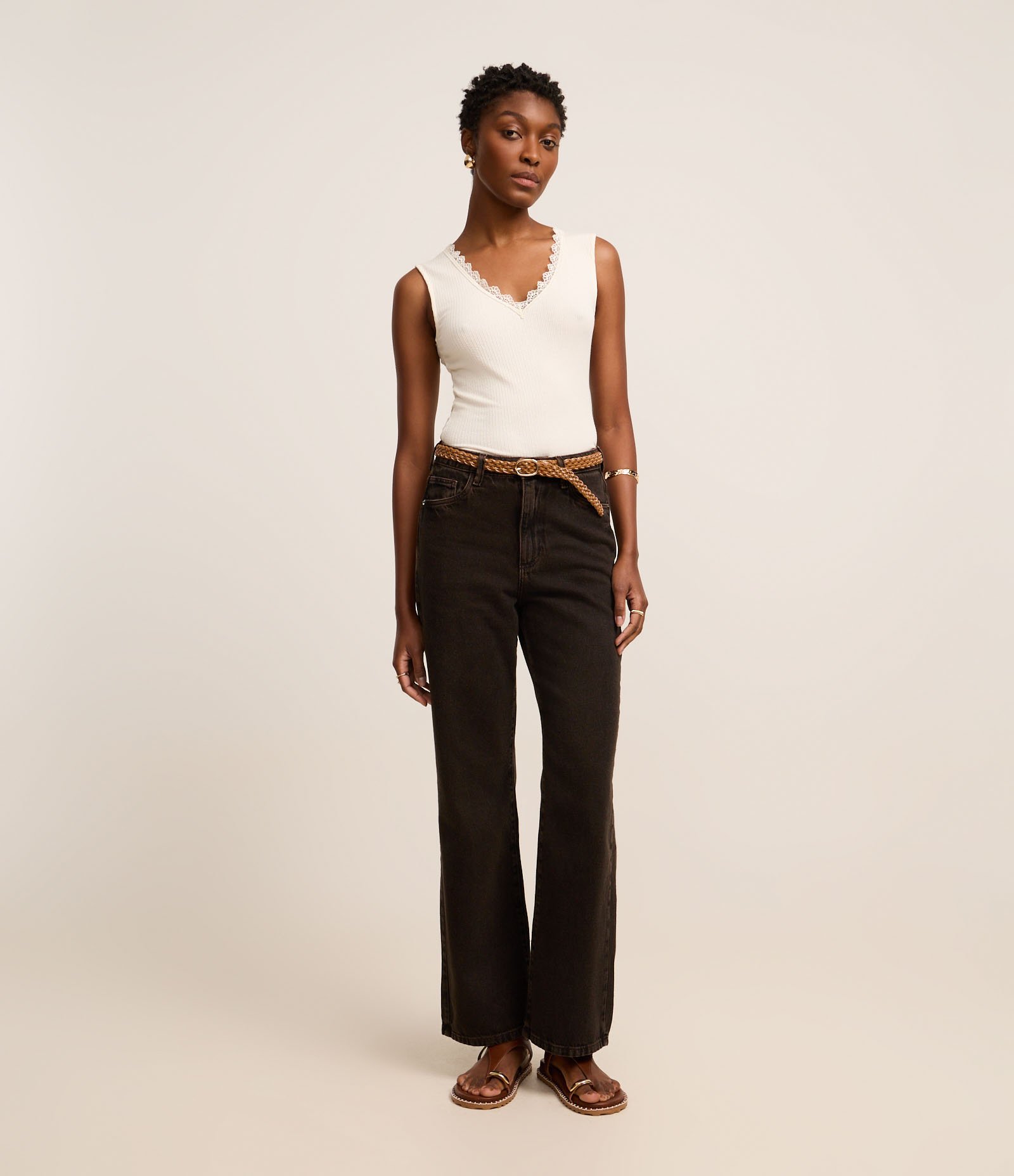 Blusa Canelada em Ribana com Renda no Decote Off White 2