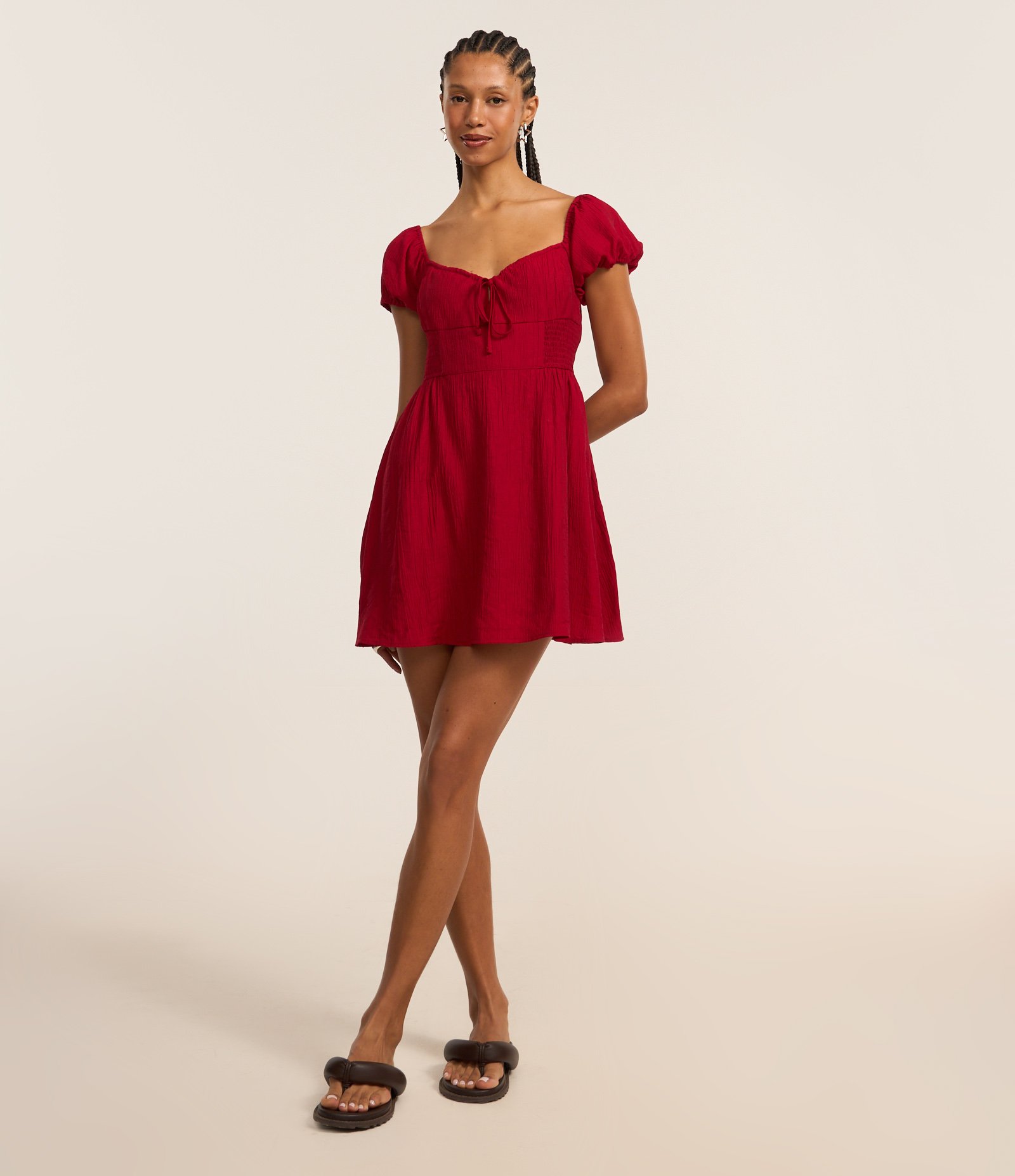 Vestido Godê Texturizado com Manga Princesa e Lastex Vermelho 1