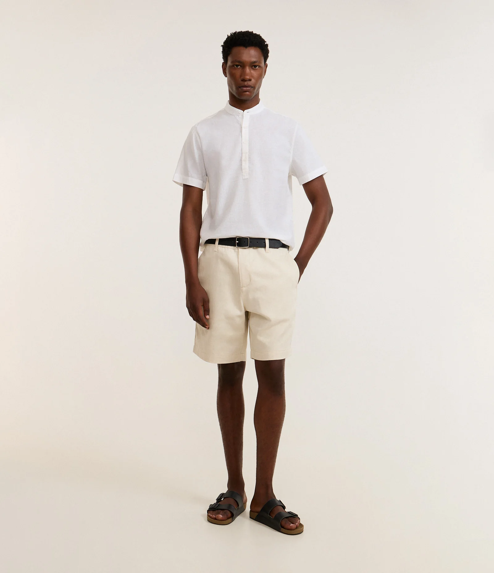 Camisa Bata em Linho com Botões Branco 2