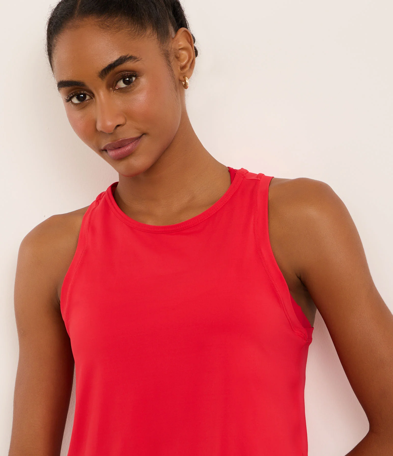 Regata Esportiva em Microfibra com Fenda nas Costas Vermelho 2