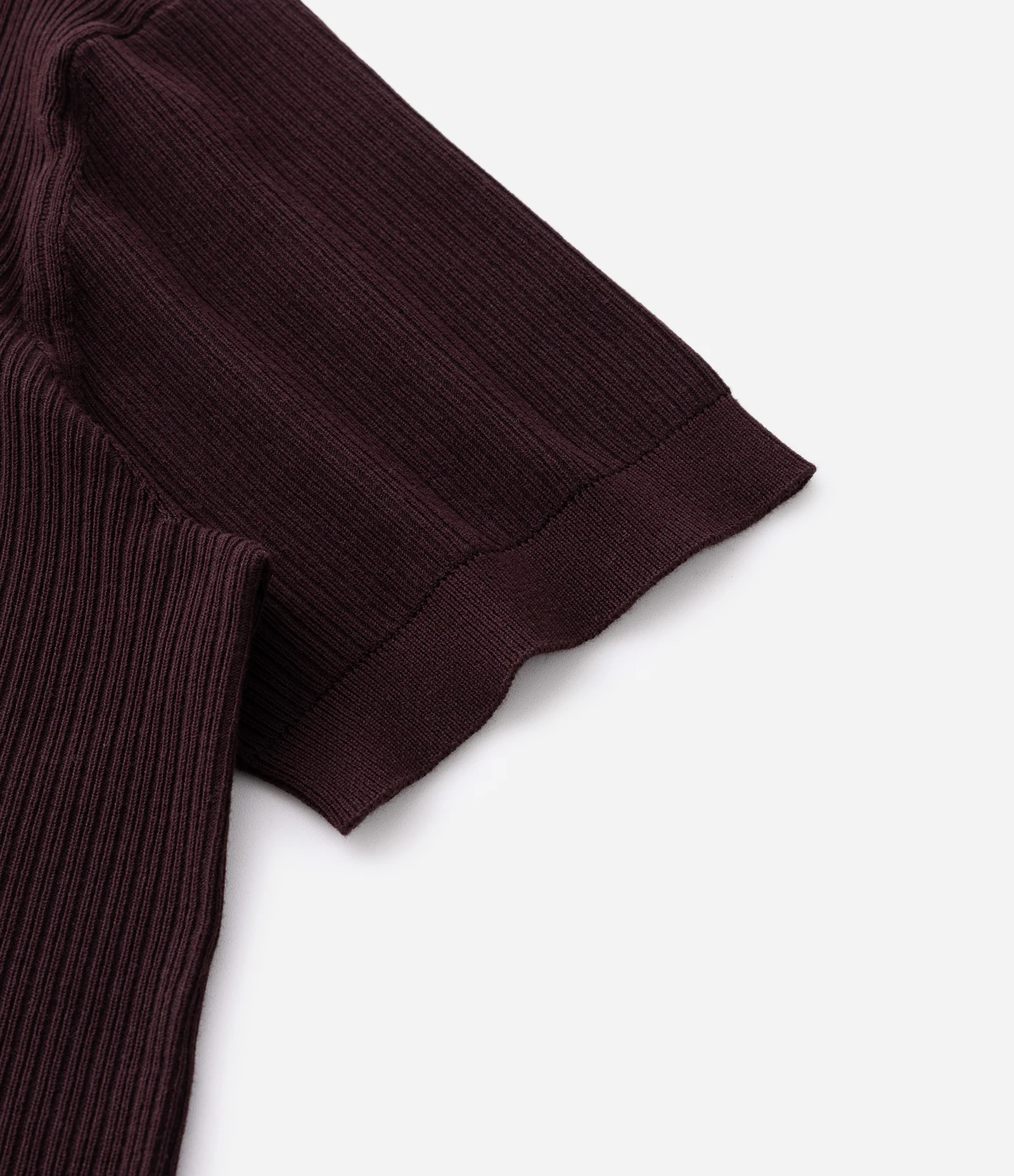 Camisa Polo Manga Curta com Textura Vertical Marrom 4