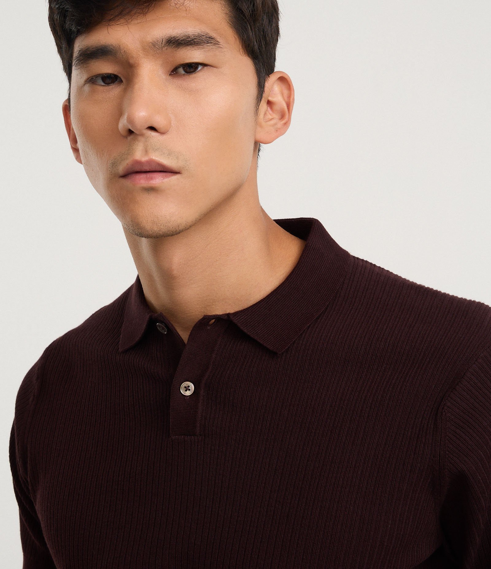 Camisa Polo Manga Curta com Textura Vertical Marrom 3