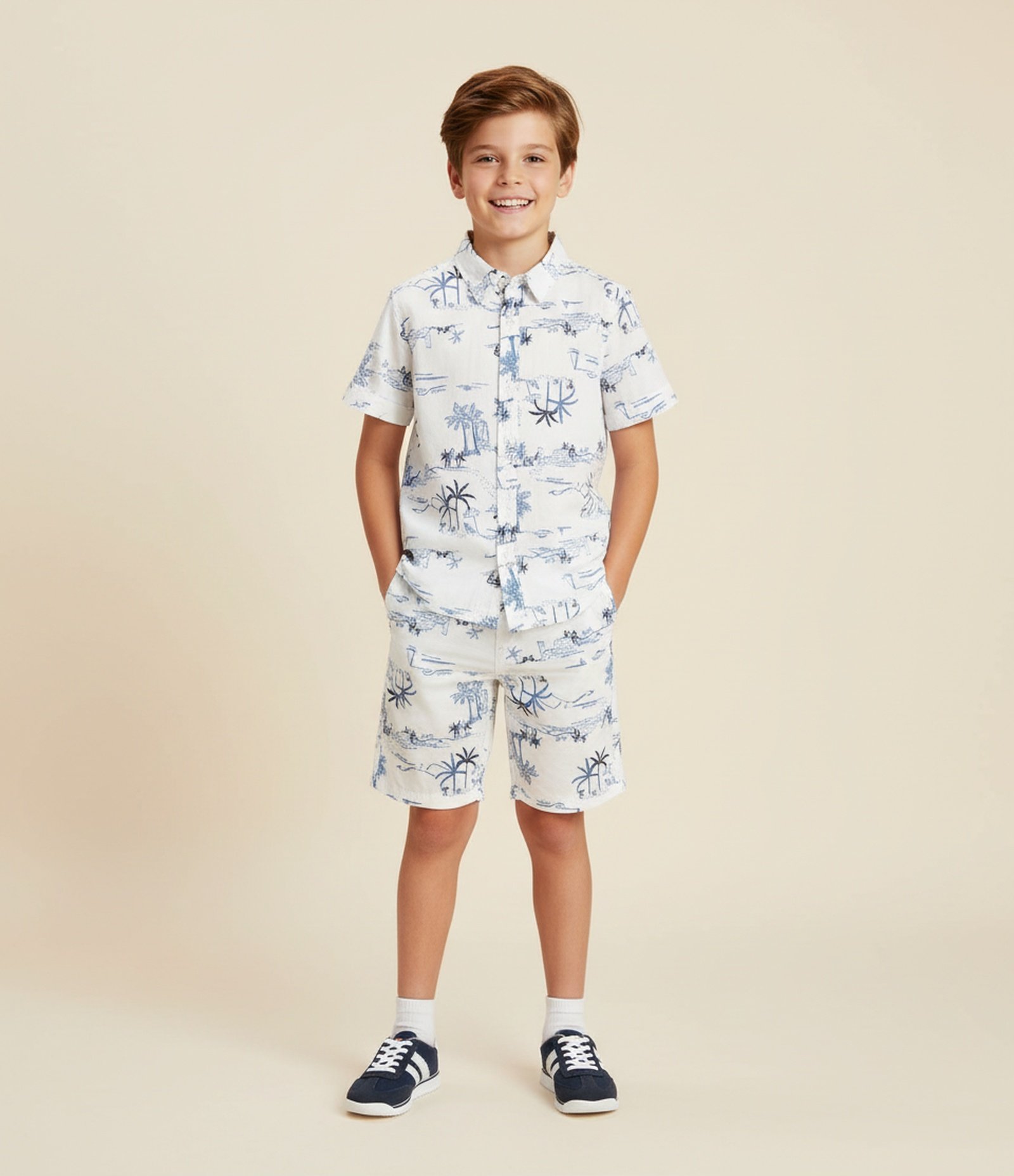 Camisa Infantil com Estampa Coqueiros - Tam 5 a 14 Anos Branco/Azul 1