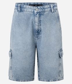 Bermuda Baggy Cargo em Jeans