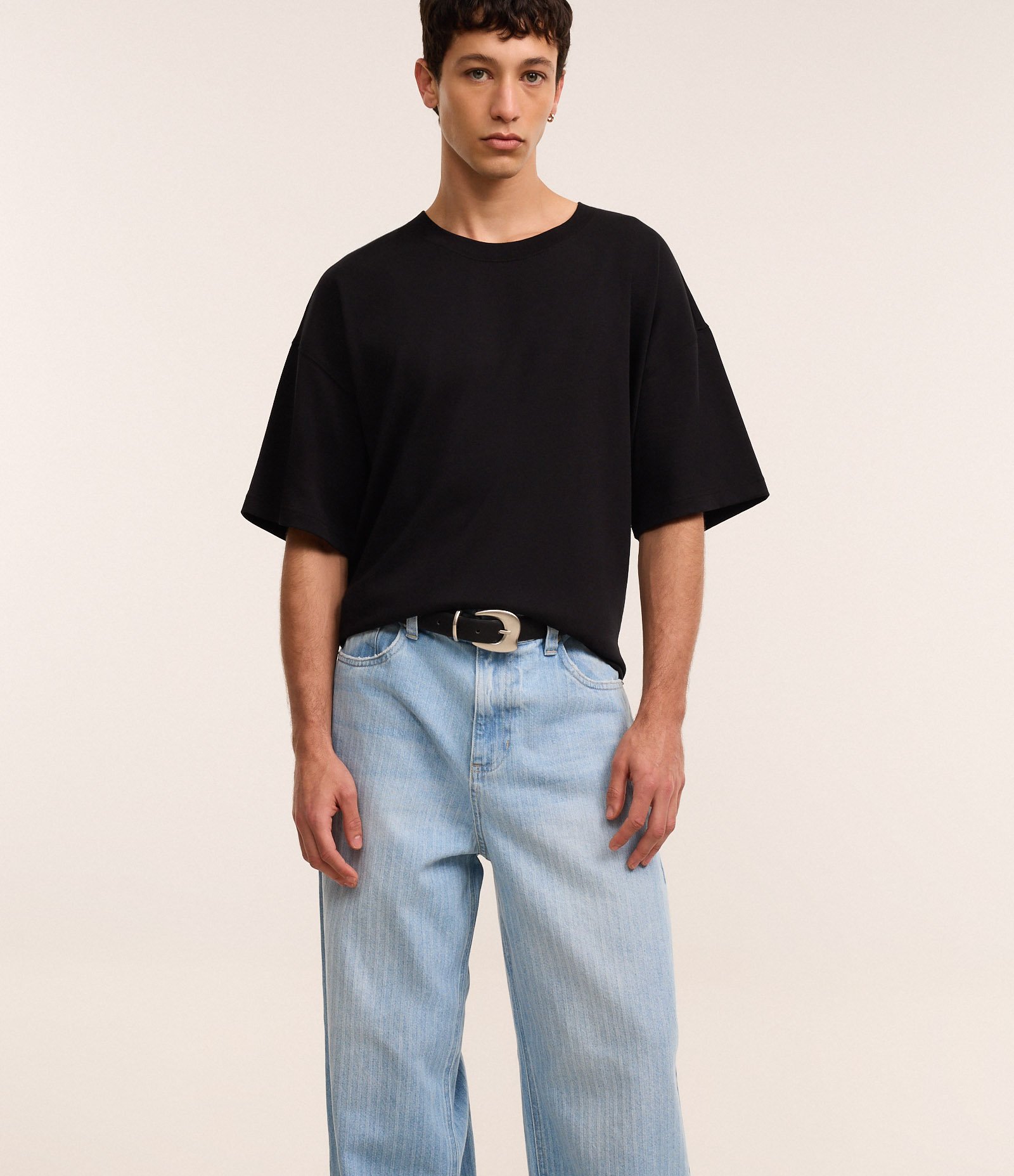 Calça Super Baggy em Jeans com Textura e Bolsos Claro 6