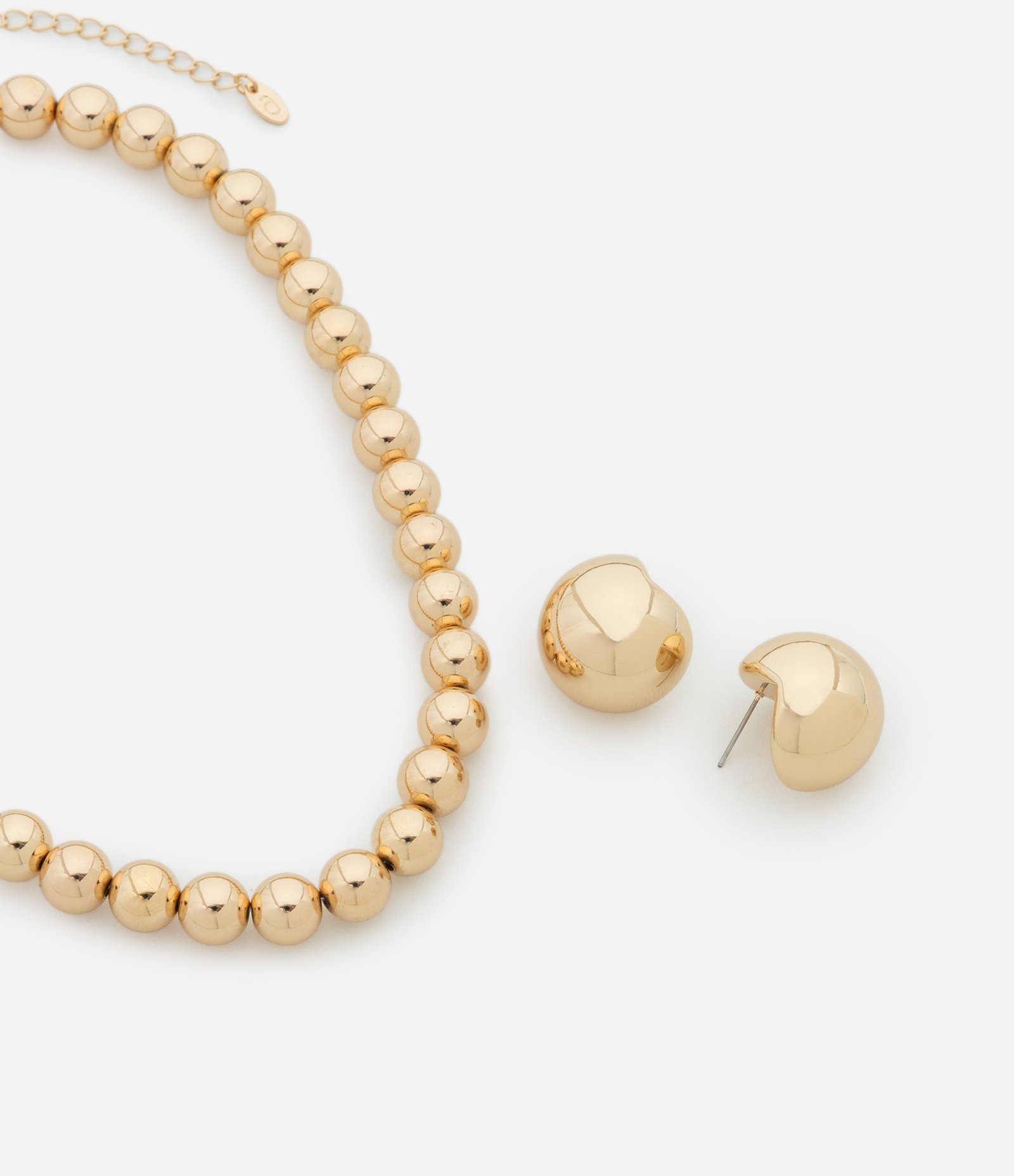 Conjunto de Colar com Esferas e Brinco Botão Dourado 2