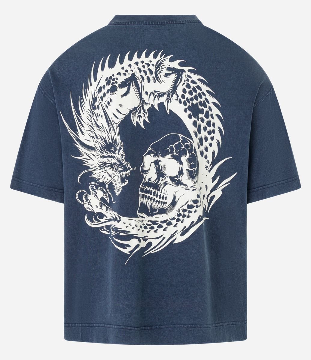 Camiseta Boxy em Malhão com Estampa Oriental e Lettering Dowfall Azul
