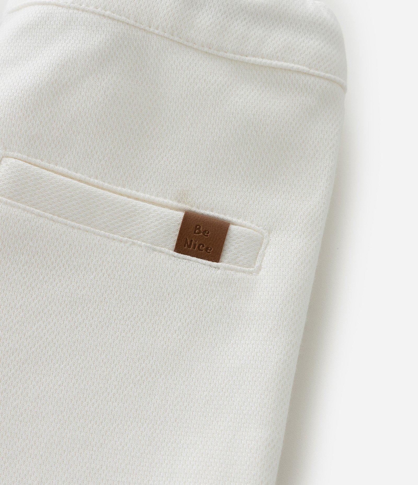 Bermuda Infantil em Piquet com Barra Dobrada - Tam 1 a 4 Anos Branco 5