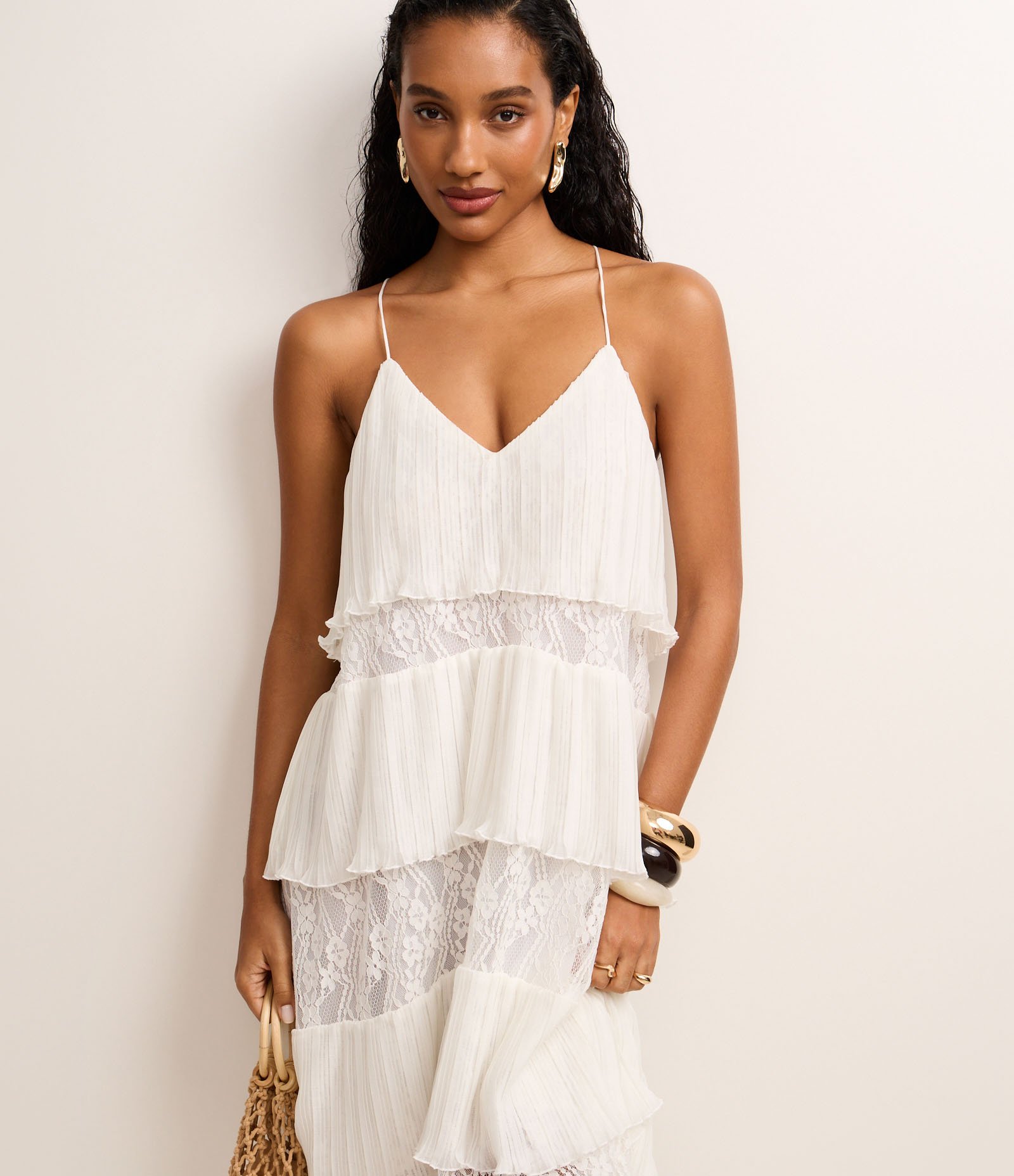 Vestido Evasê Midi em Chiffon com Sobreposição e Renda Floral Off White 5