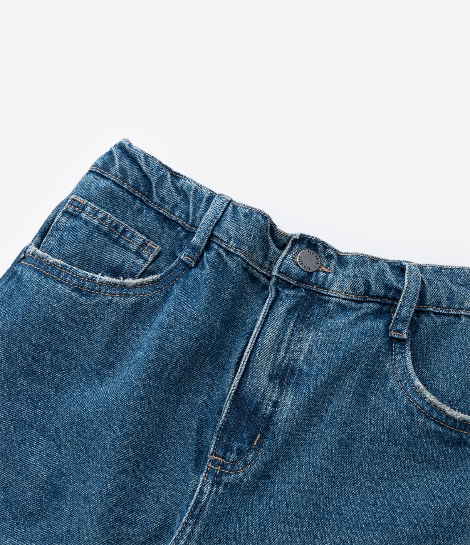 Bermuda Infantil em Jeans com Bolsos - Tam 5 a 14 Anos Azul Médio 5