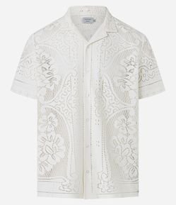 Camisa Comfort com Textura Floral Telada