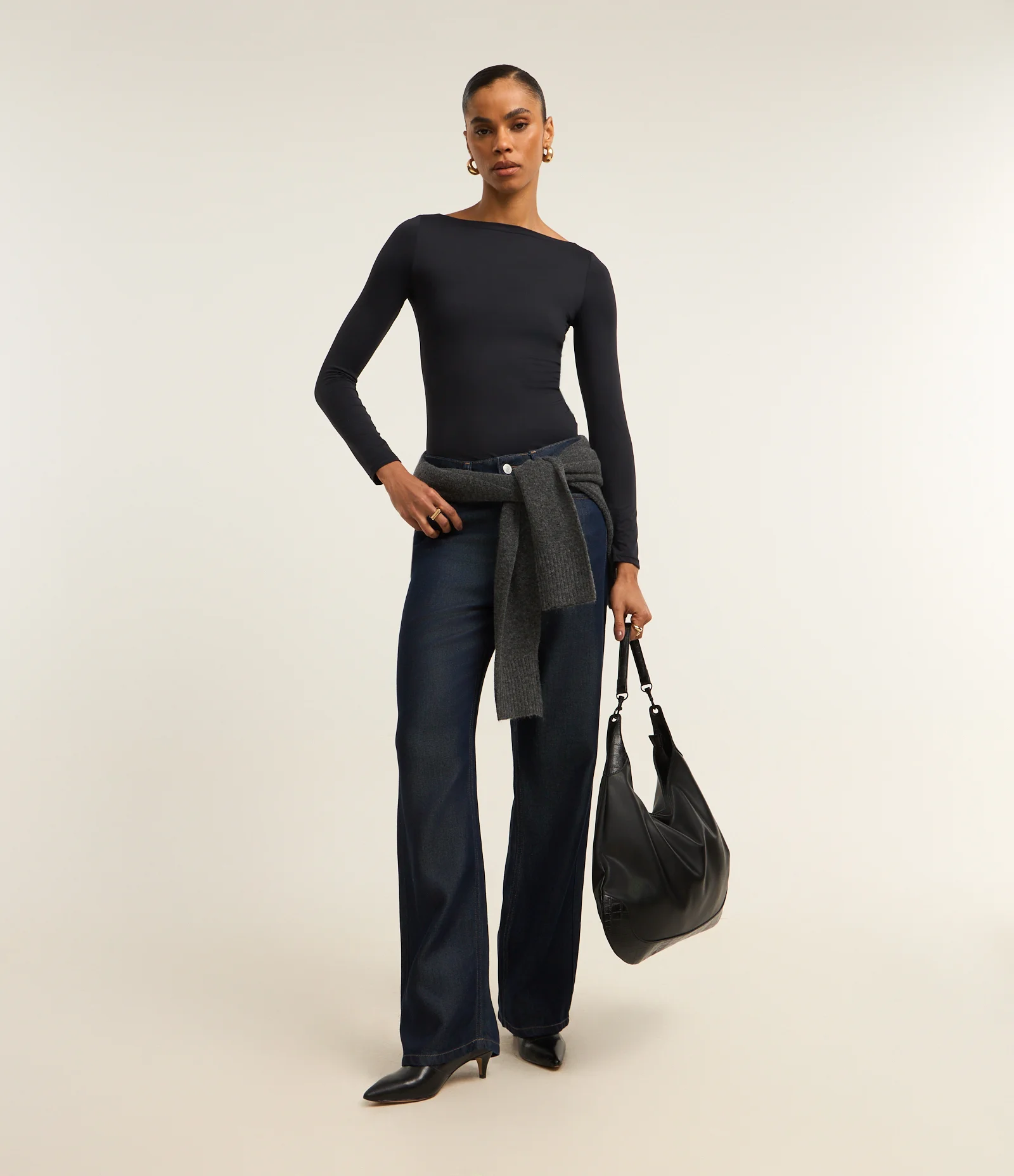 Blusa Regular em Poliamida com Decote Canoa Preto 2