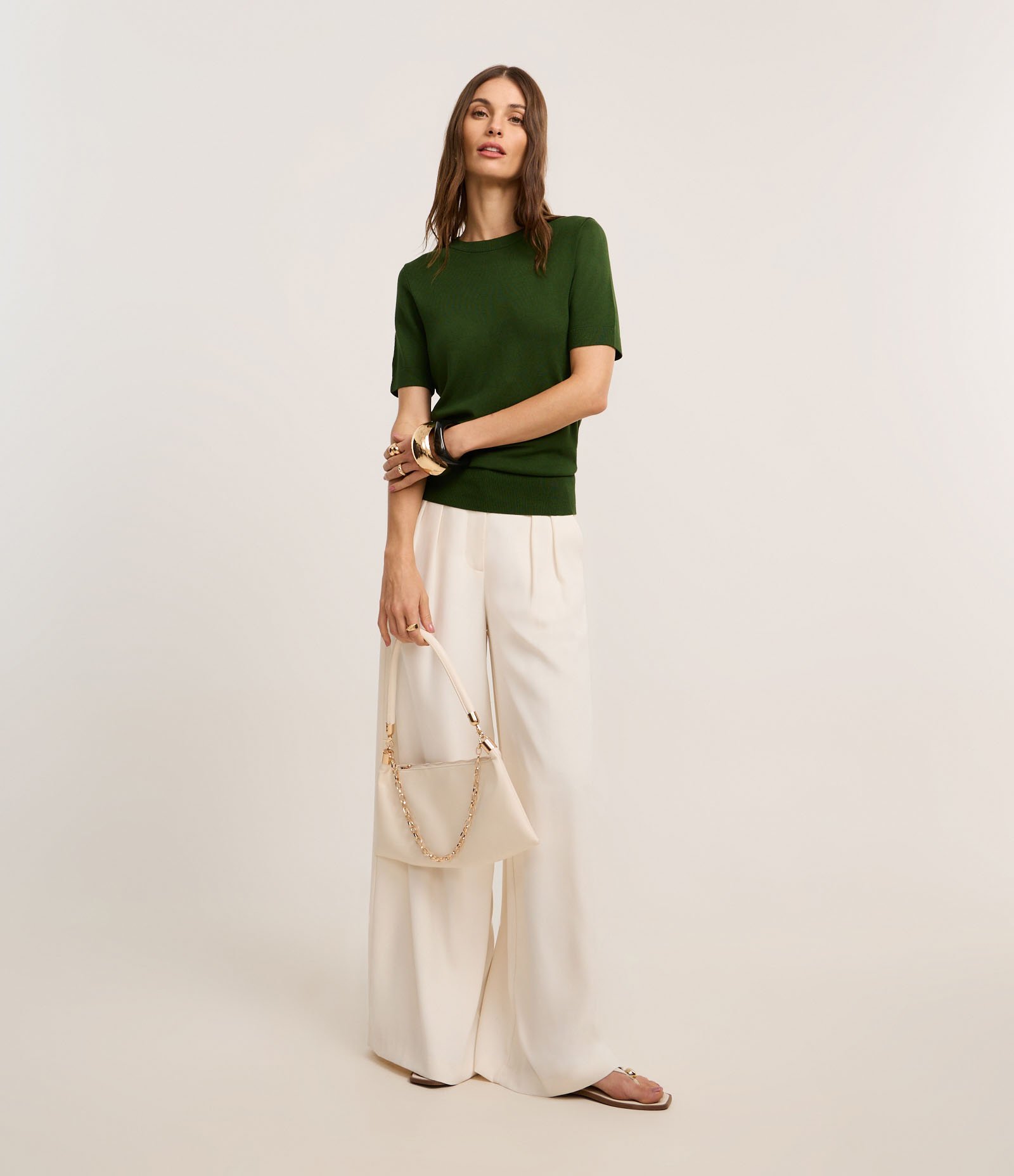 Blusa Básica em Tricô com Barra Canelada Verde 2