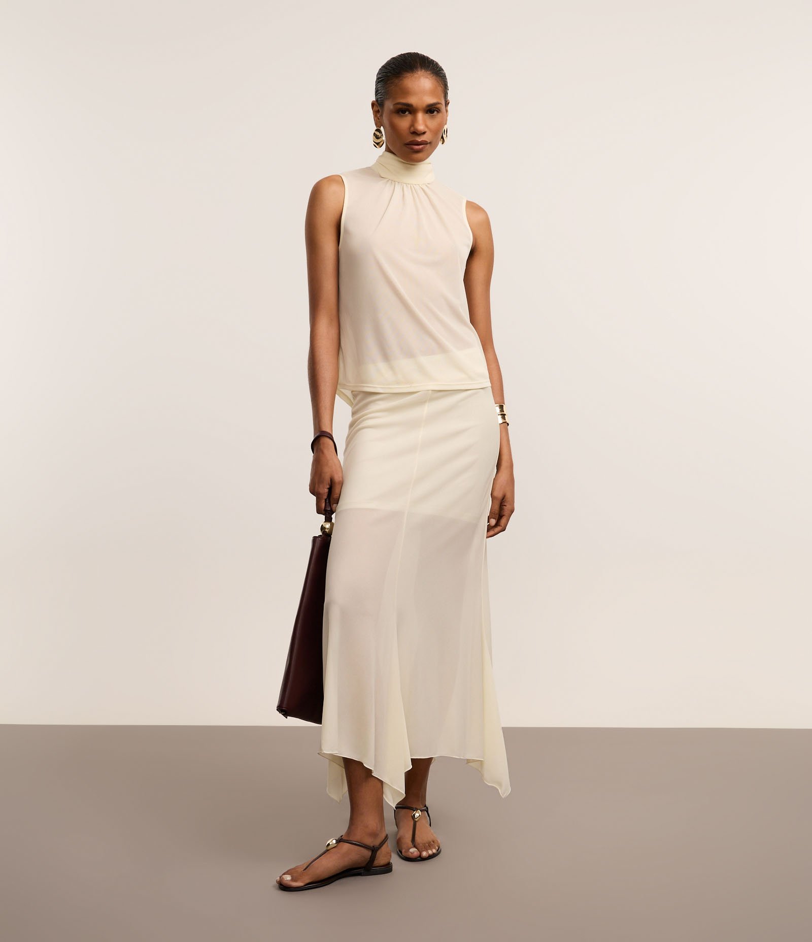 Saia Midi em Crepe com Barra de Efeito Babado Off White 1