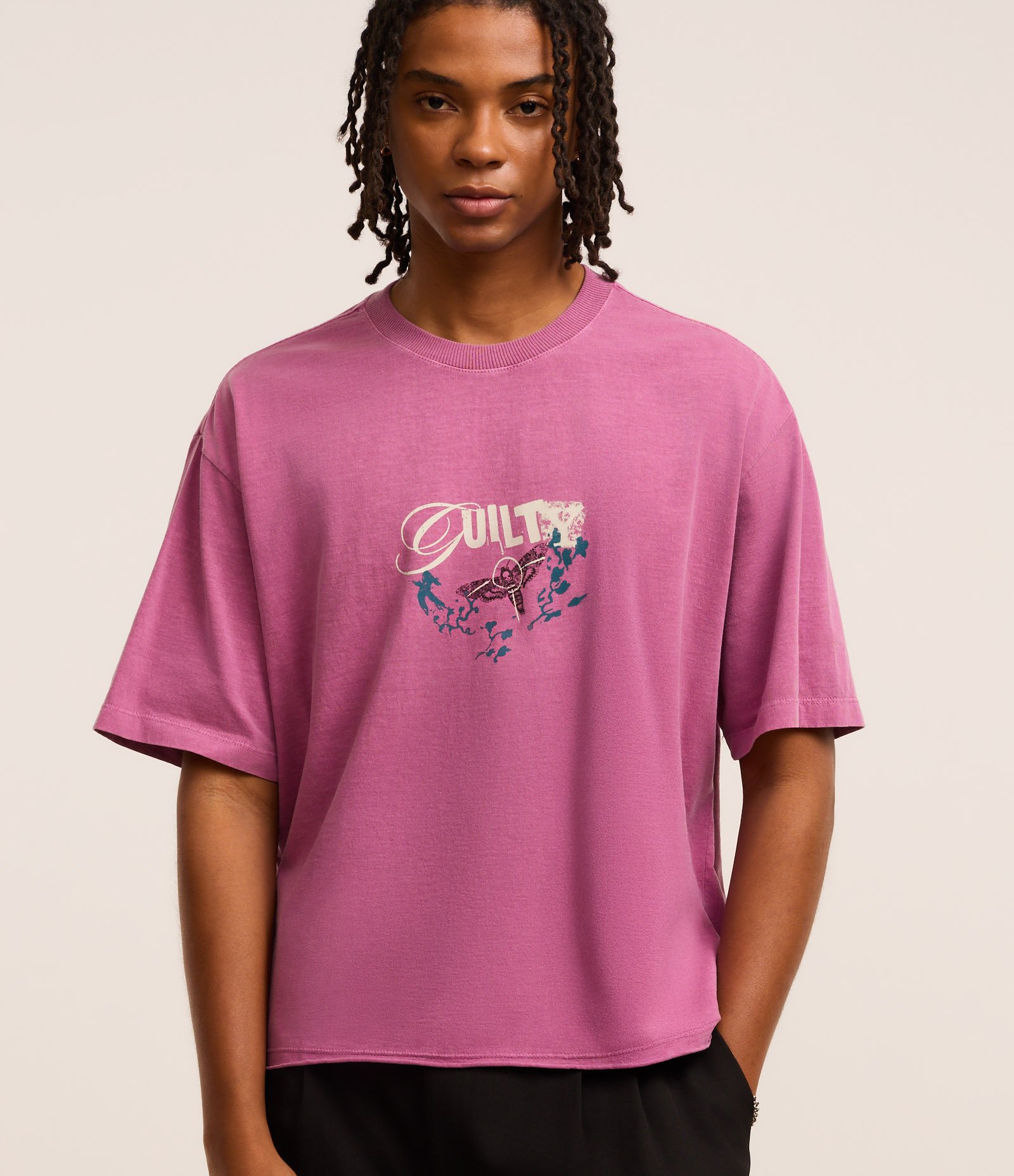 Camiseta Boxy em Algodão com Estampa Lettering Estonada Rosa 1