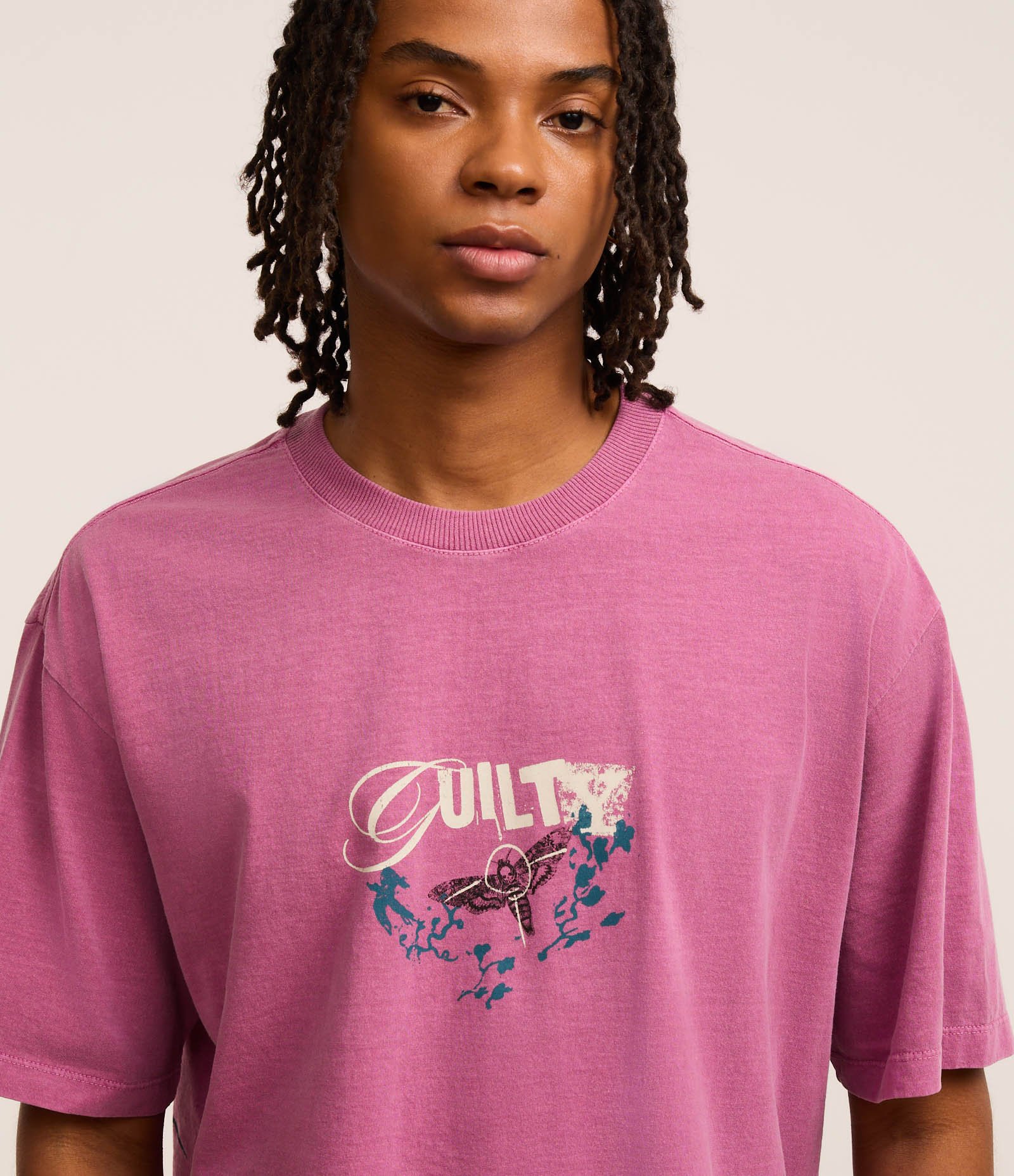 Camiseta Boxy em Algodão com Estampa Lettering Estonada Rosa 5