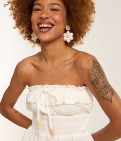 Blusa Tomara que Caia em Crepe com Textura Crinkle com Lastex na Cintura e Babados