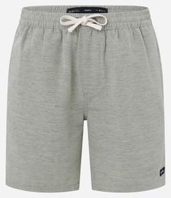 Bermuda Regular com Cordão e Efeito Rajado