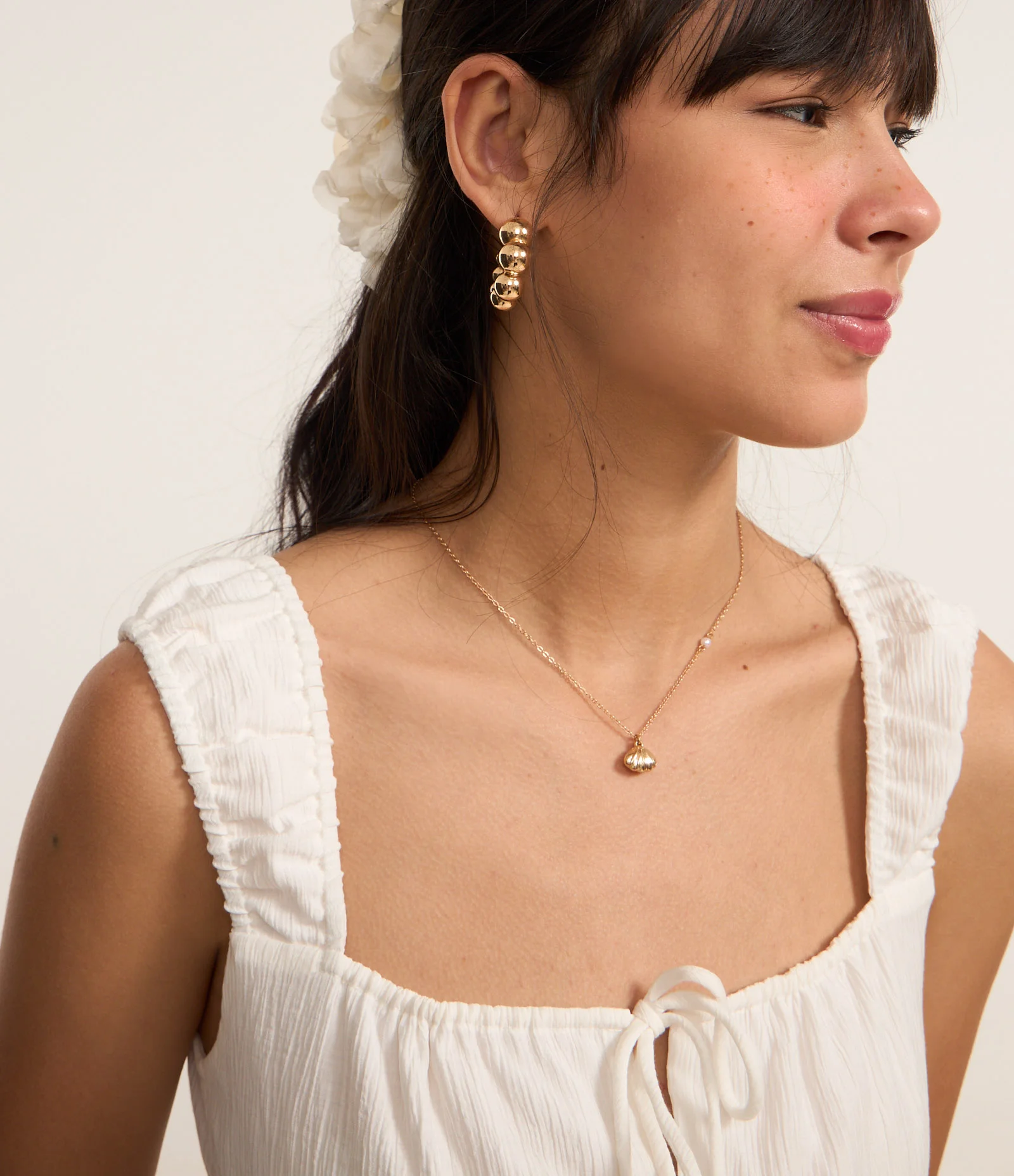 Blusa Texturizada com Amarração e Babado Branco 4