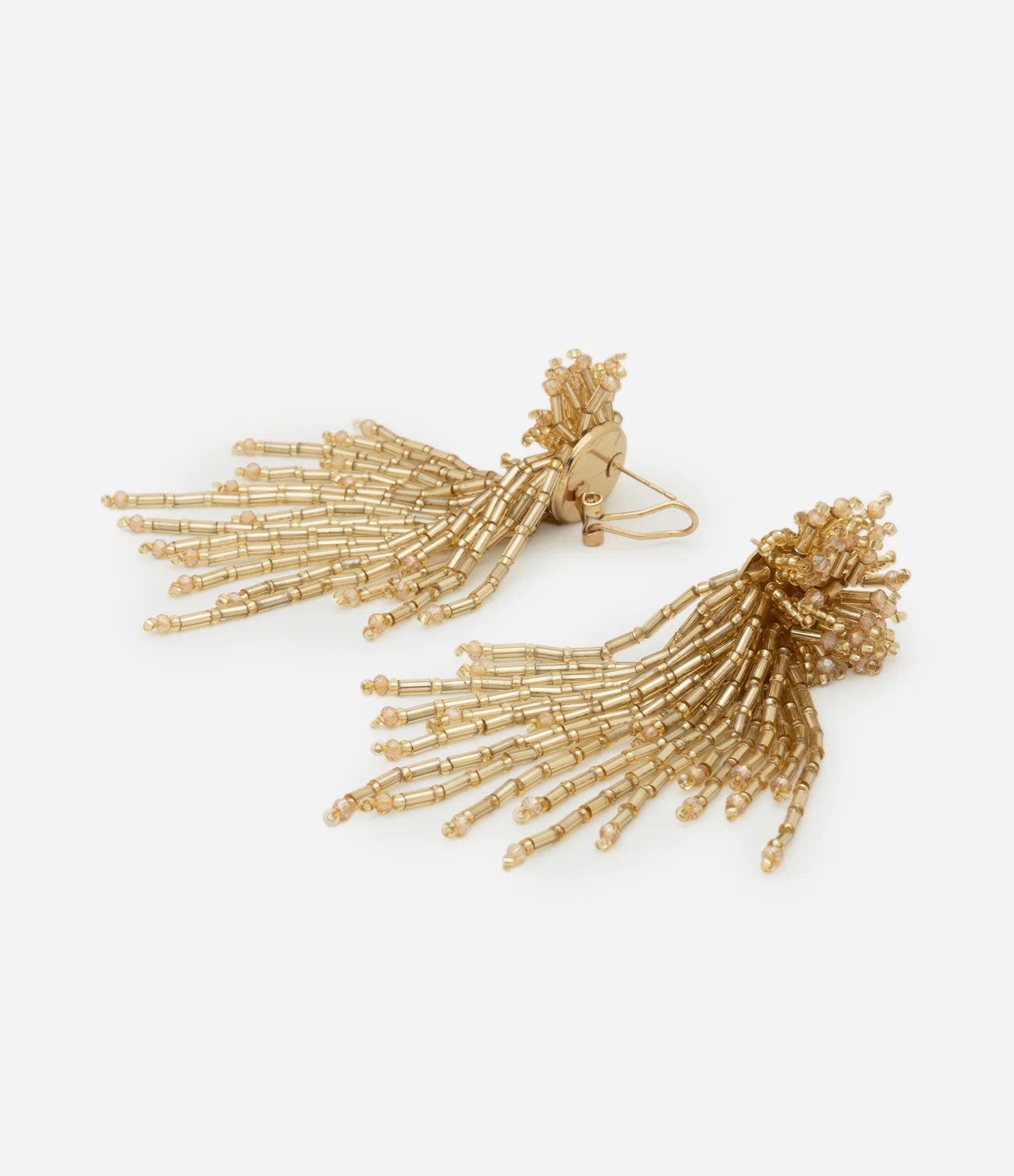Maxi Brincos em Miçangas com Franjas Dourado 2