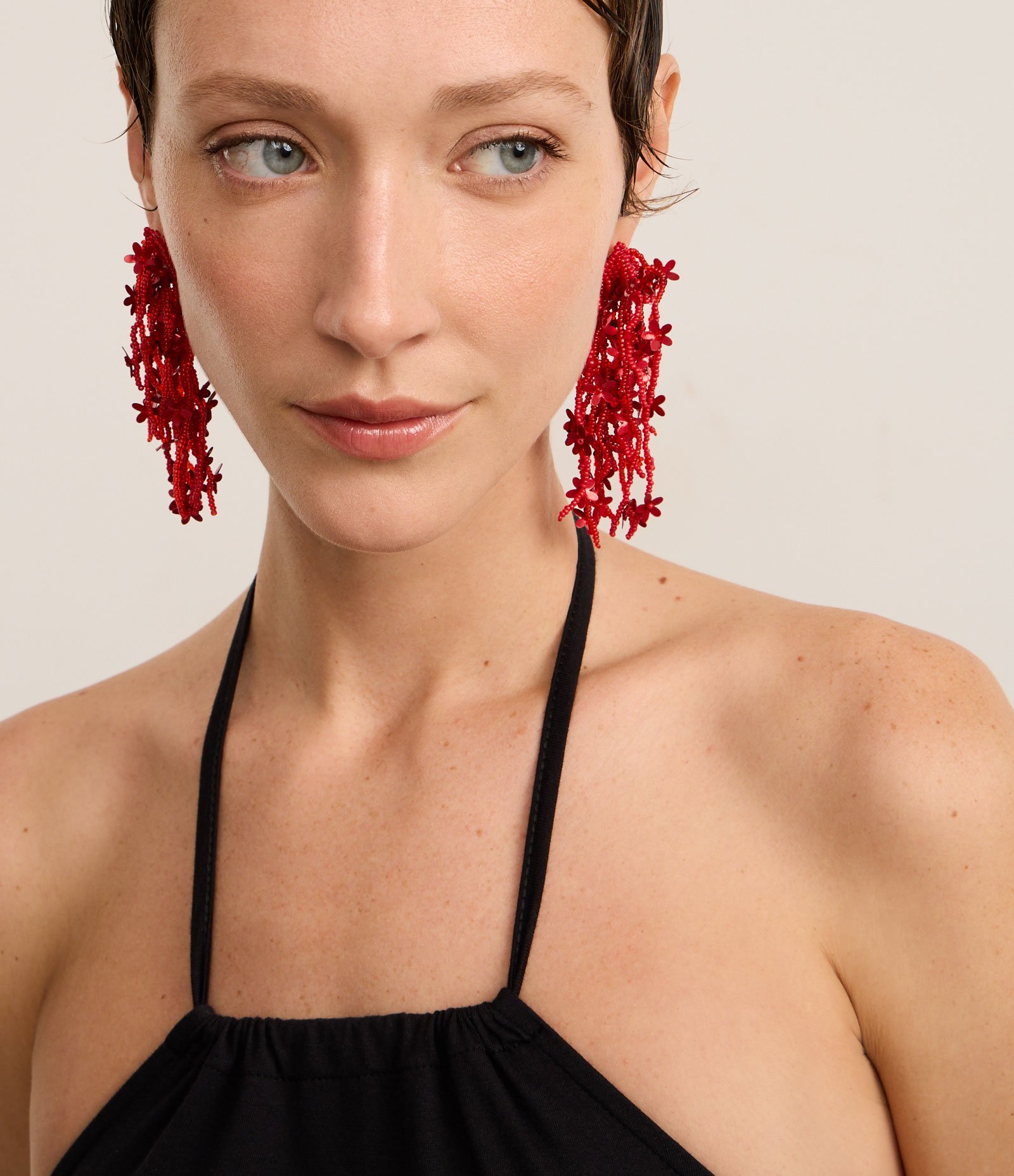 MAxi Brinco com Franjinhas de Miçanga Flores Vermelho 4