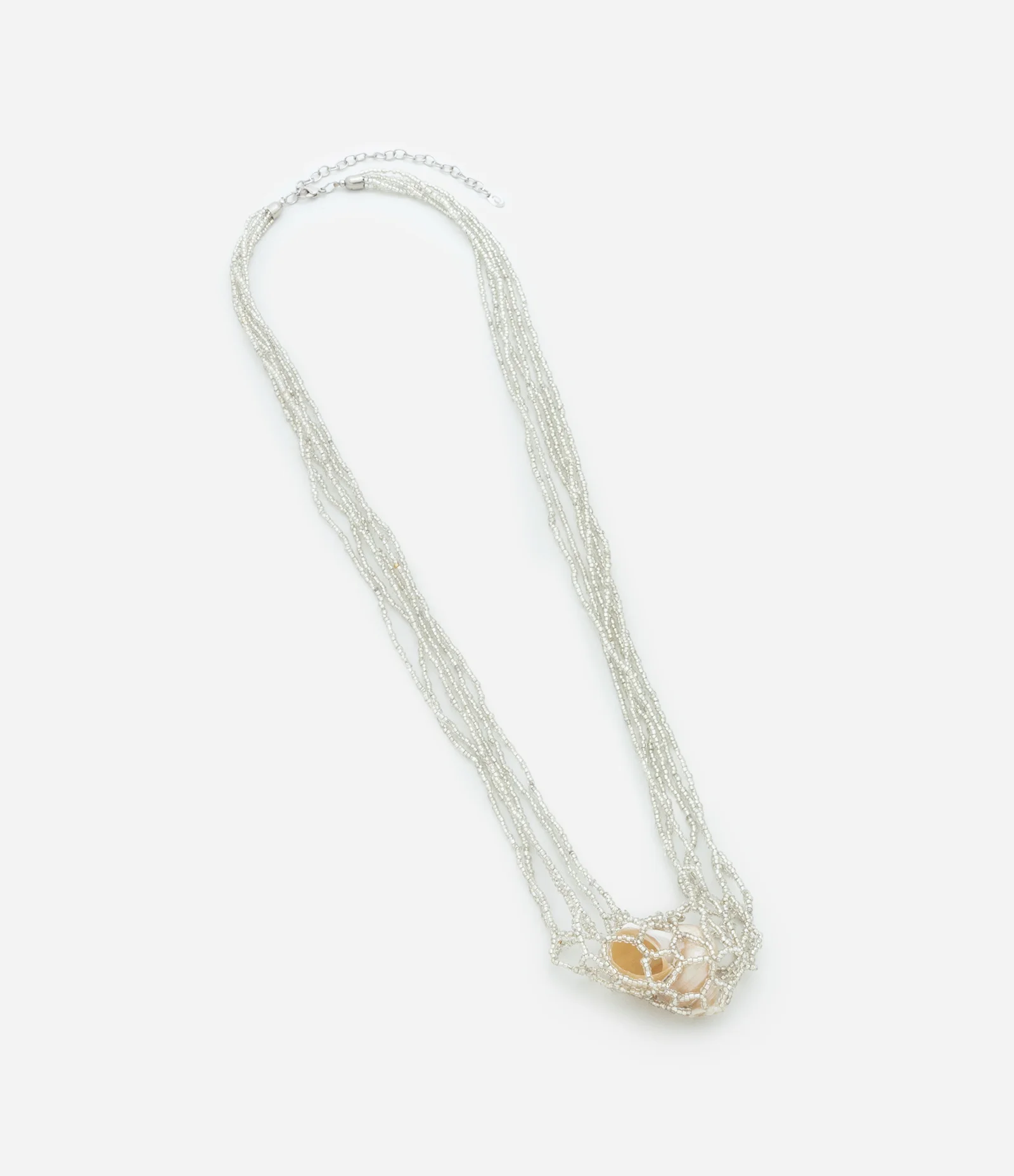 Colar Longo com Miçangas e Bolsinha com Conchas Perolado 2