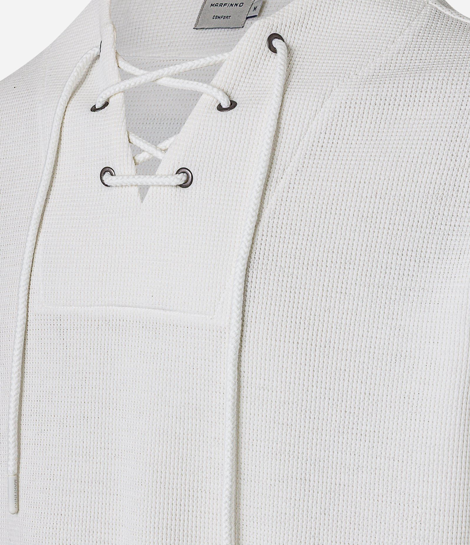 Bata Comfort Texturizado com Gola V e Amarração Branco 7