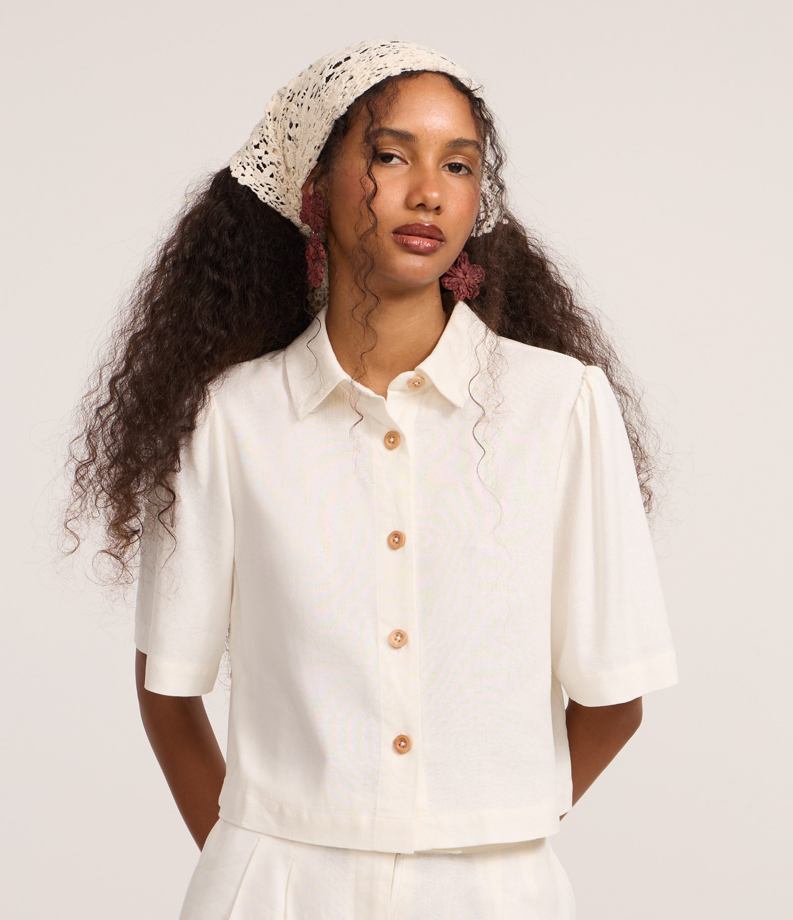 Camisa Boxy em Viscose com Mangas Bufantes Branco 1