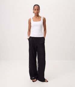 Blusa em Ribana com Decote Quadrado e Alça Larga