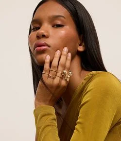 Kit 06 Anéis em Metal com Formas Variadas