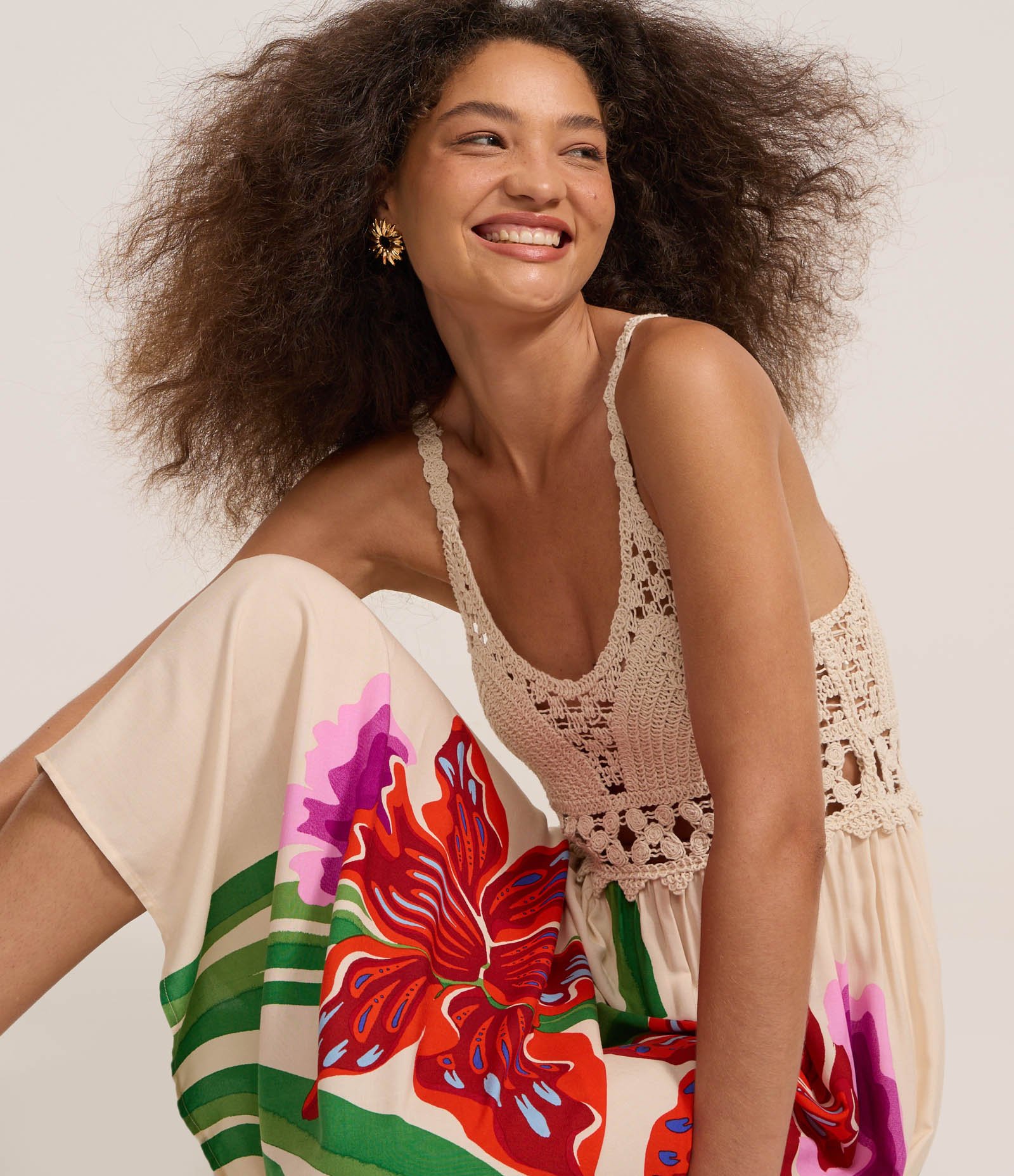 Vestido Long Midi em Viscose com Tricô e Estampa Floral Bege 3