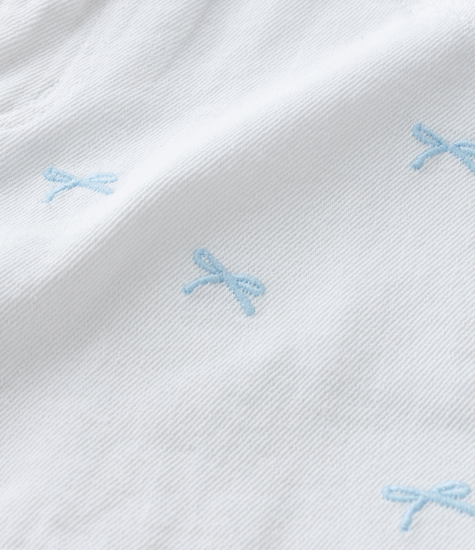 Short Infantil em Jeans com Bordado de Laços - Tam 5 a14 Anos Branco 3