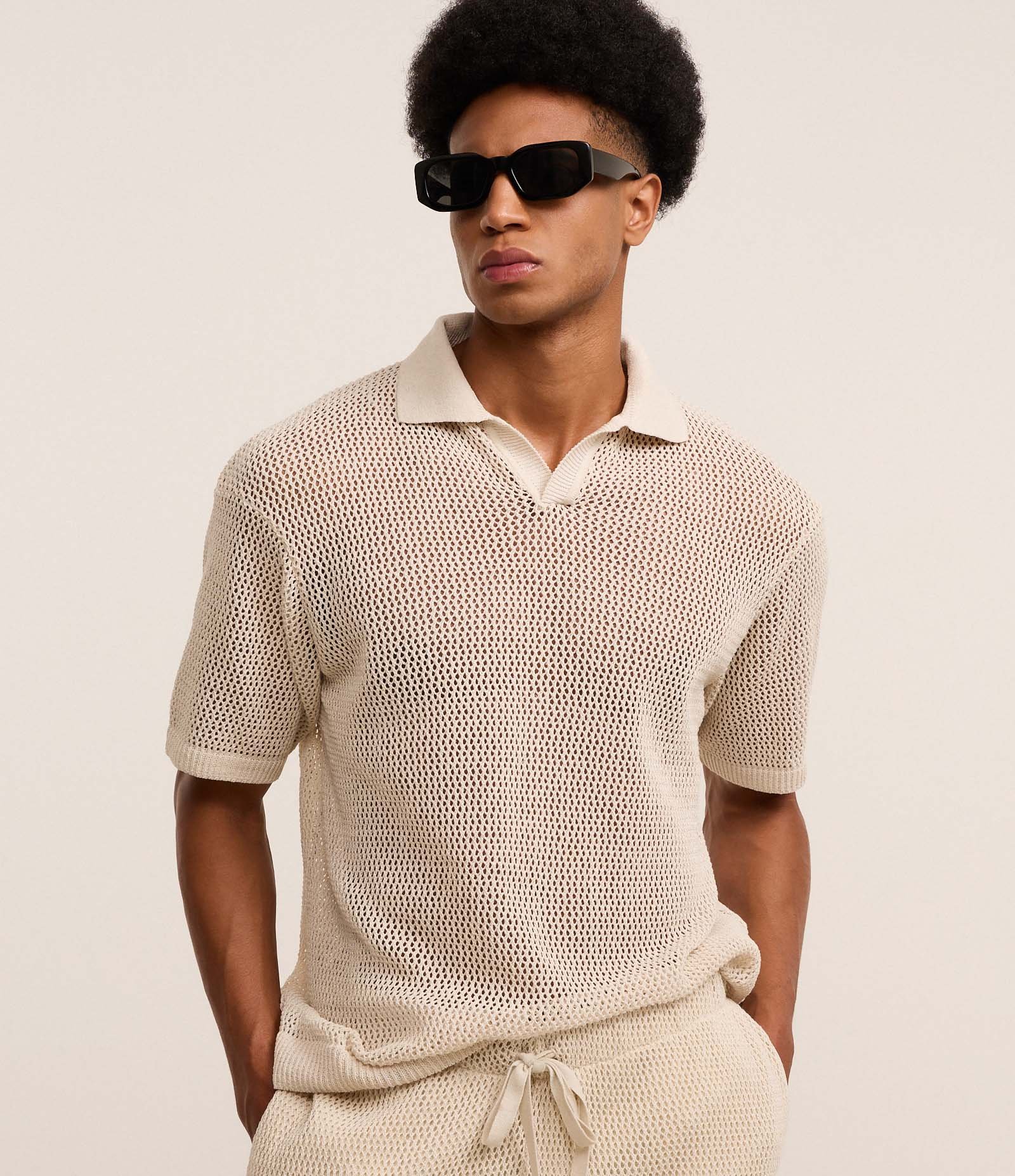 Camisa Polo Boxy em Tricô com Textura Bege 1