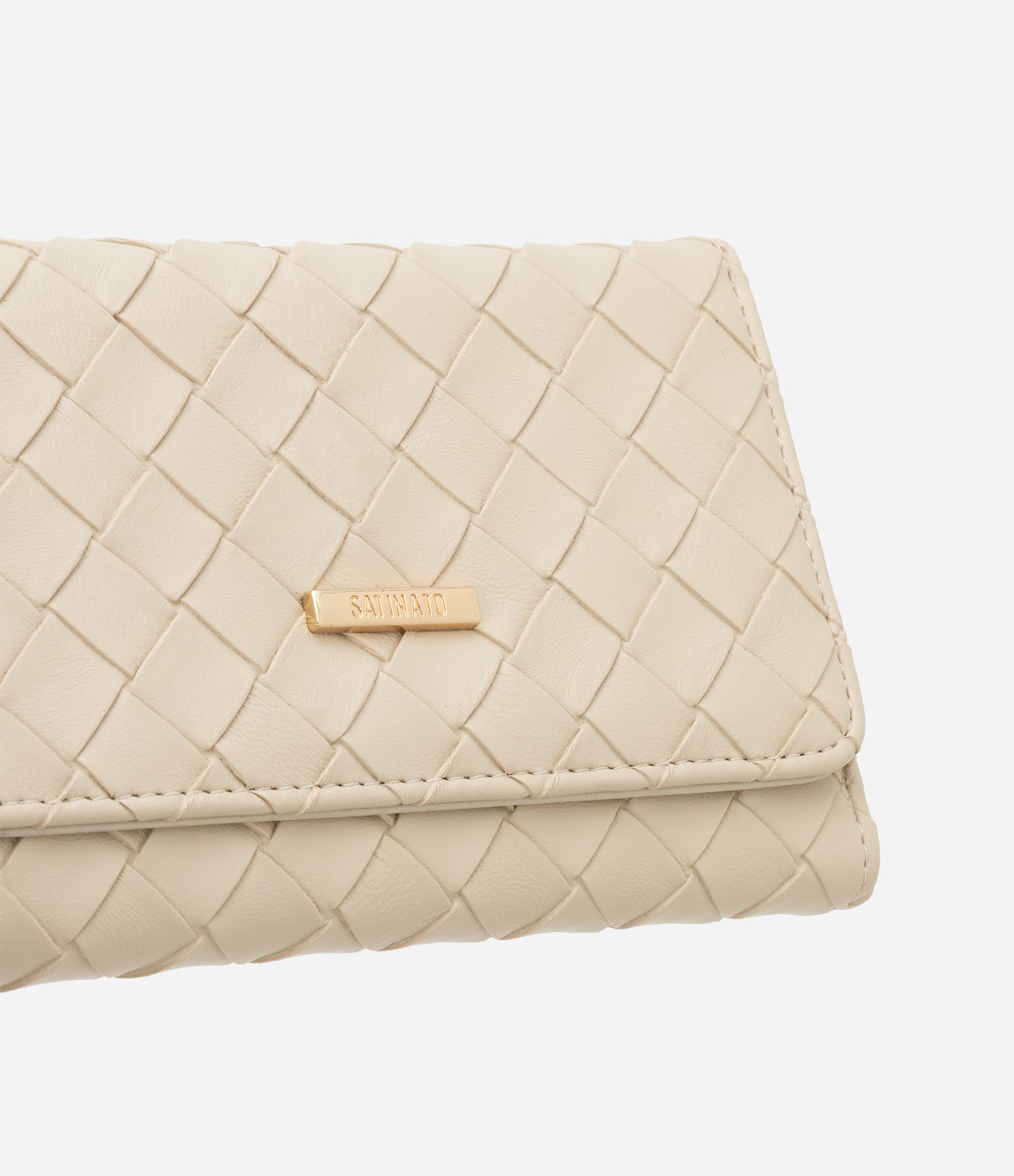 Carteira Envelope Média com Textura Tressê Bege 4